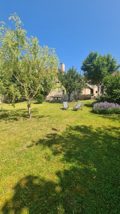 Gite L'Annexe Du Prieure Besson Eksteriør bilde